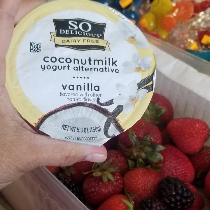 review photo of So Delicious Dairy Free Vanilla Coconutmilk Yogurt Alternative shared by @anniemae23 on 30 Jun 2022 - review