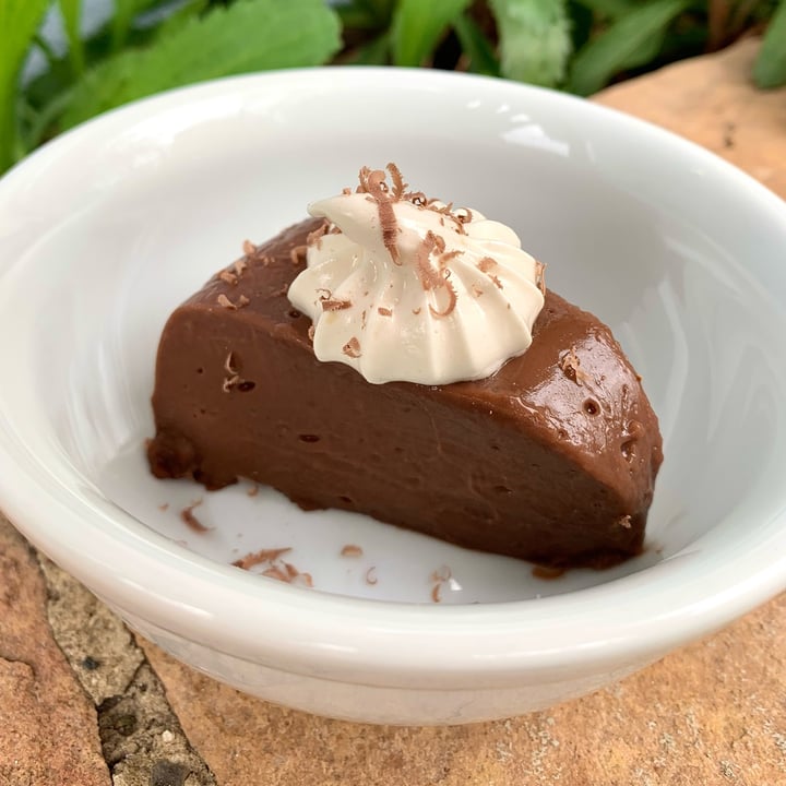 review photo of Raízes - cozinha veg Pudim de chocolate com merengue shared by @gabigabsta on 06 Jun 2022 - review