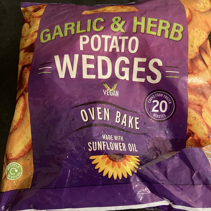 Morrisons Garlic and herb potato wedges Reviews abillion