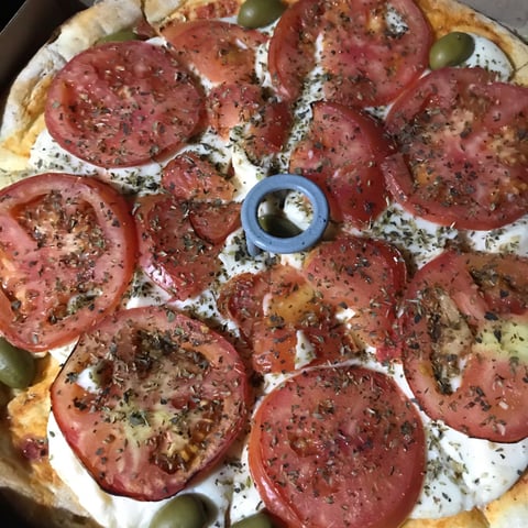 Pizza muzarella y tomate
