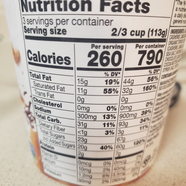 review photo of So Delicious Dairy Free Salted Caramel Cluster Cashewmilk Frozen Dessert shared by @teregami on 09 Aug 2020 - review