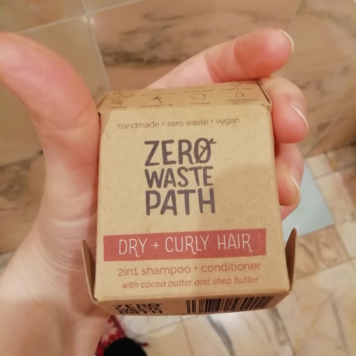 Zero Waste Path Dry + Curly Hair Review abillion