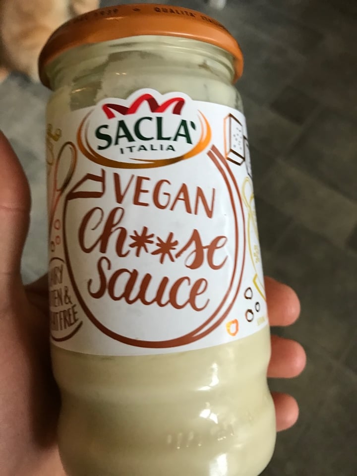 Sacla' Vegan cheese Sauce Review abillion