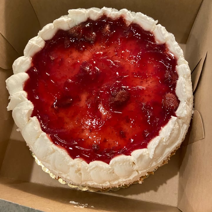 Breads On Oak Strawberry Cream Almond Cake Reviews abillion