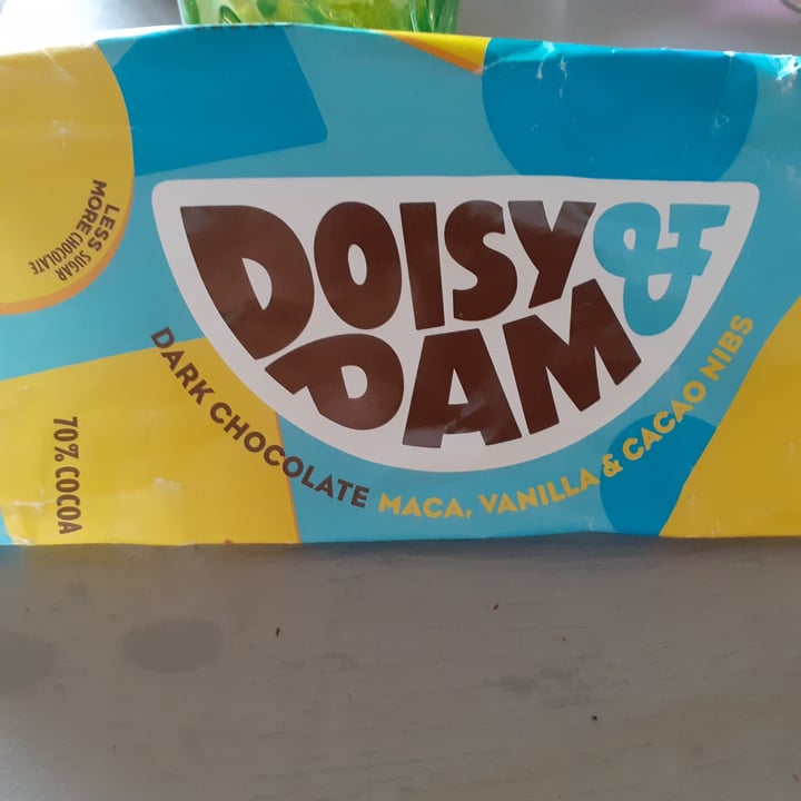 Doisy & Dam Milk Chocolate, Maca And Vanilla Nibs Reviews abillion
