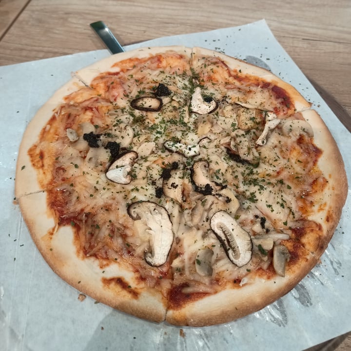 SauteSan Black truffle mushroom pizza Reviews abillion