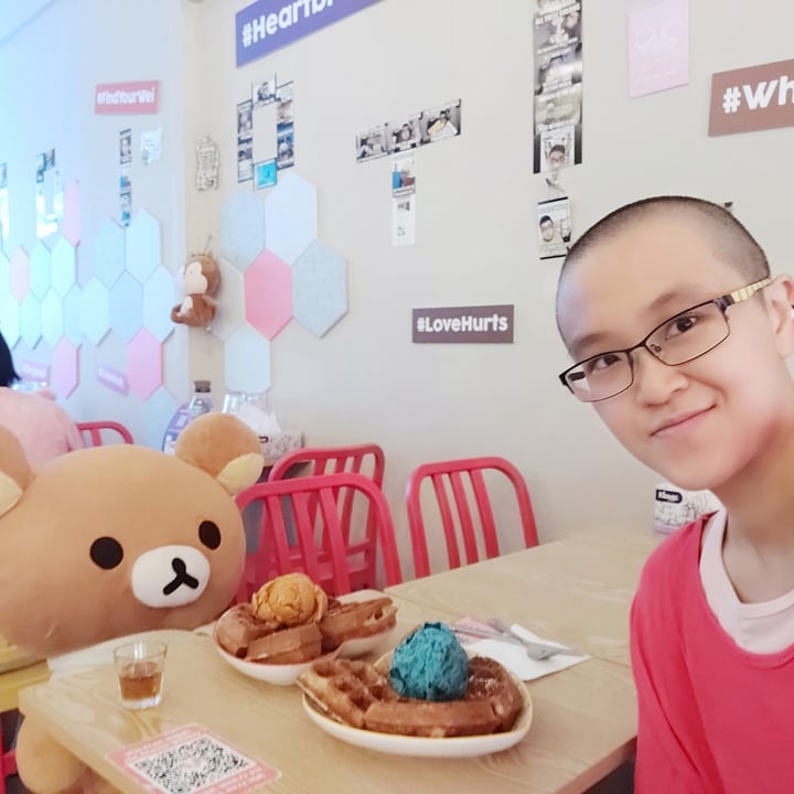review photo of Heartbreak Melts Ice Cream Cafe Waffles shared by @herbimetal on 03 Nov 2022 - review