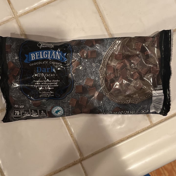 ALDI Specially Selected Belgium Dark Chocolate Review abillion