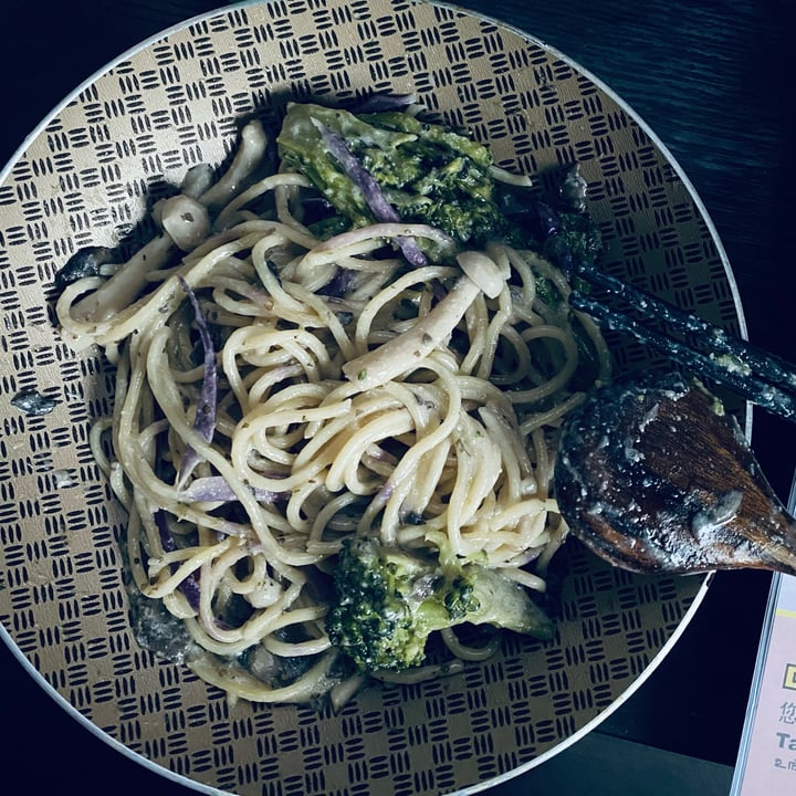 Blooming Sprout Rochor, Singapore Alfredo Pasta Review abillion