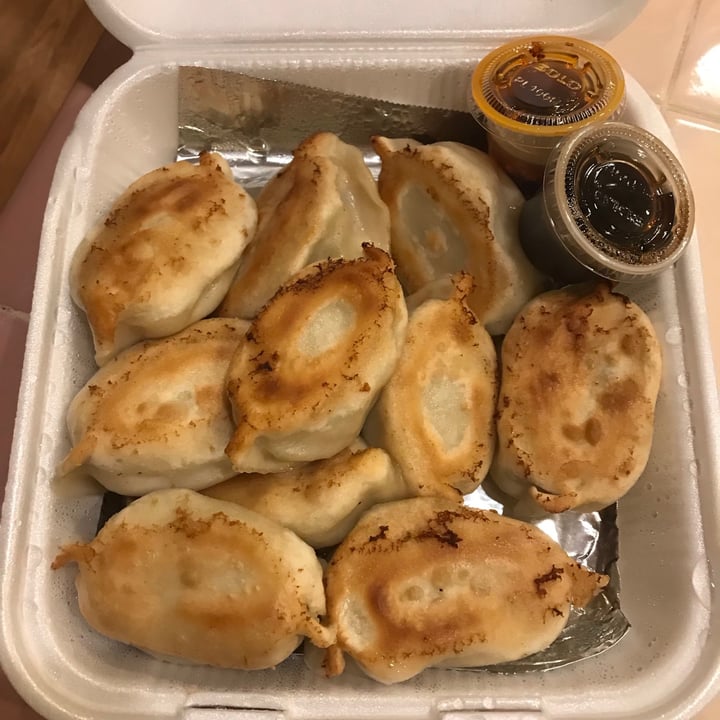 101 Noodle Express Alhambra, United States Vegetable Dumplings Review