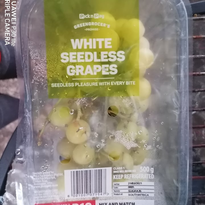 Pick n Pay White grapes Review abillion