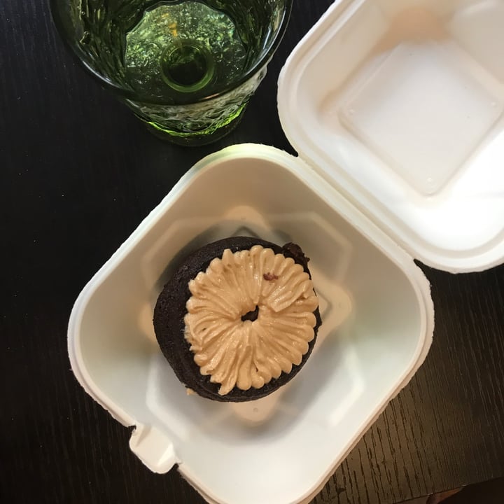 Bigmouth Donut Hingetown Ohio City, Cleveland, United States Vegan