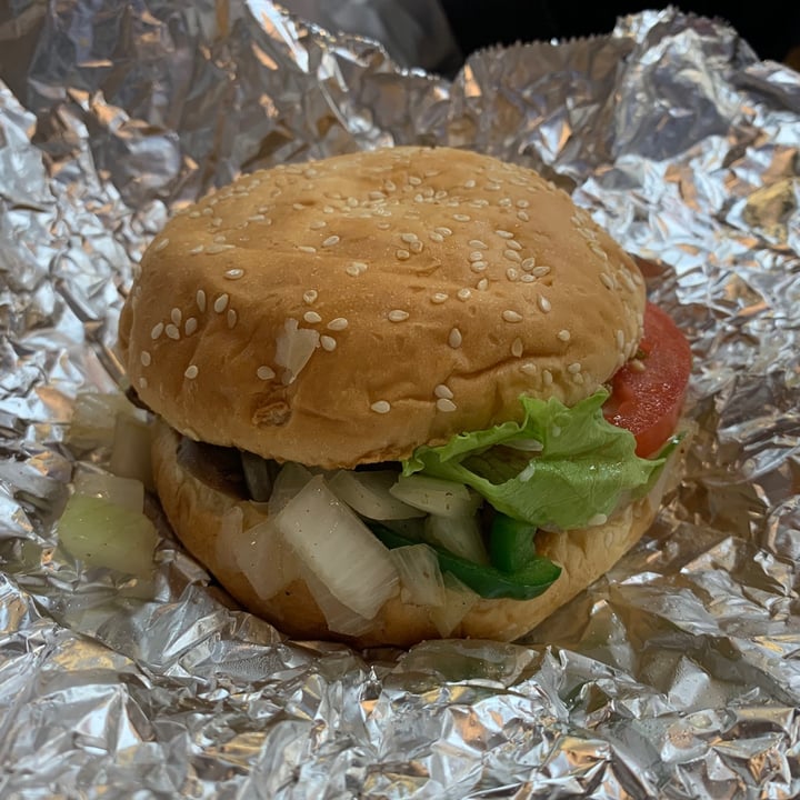 Five Guys Museum, Singapore Veggie Sandwhich Review abillion