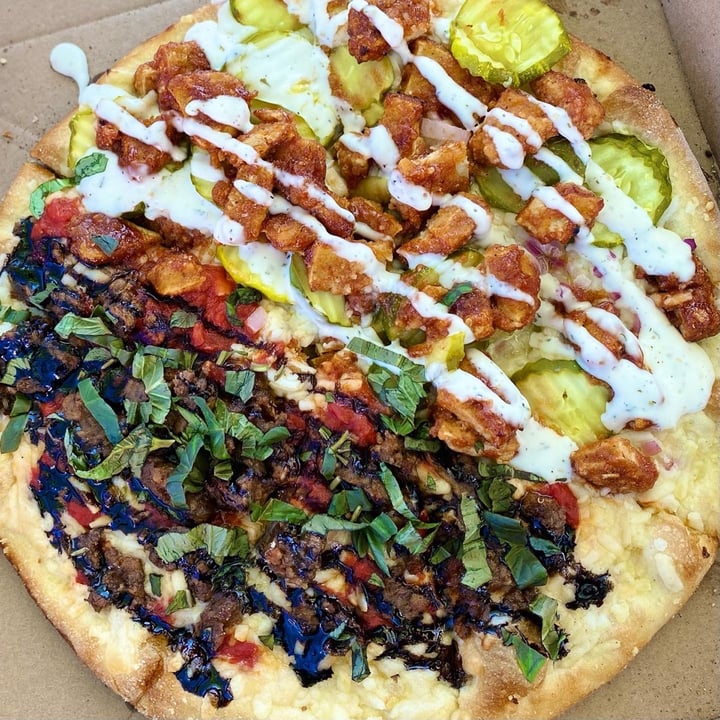 Flying Saucer Pizza Company Salem, United States Vegan Mars attack