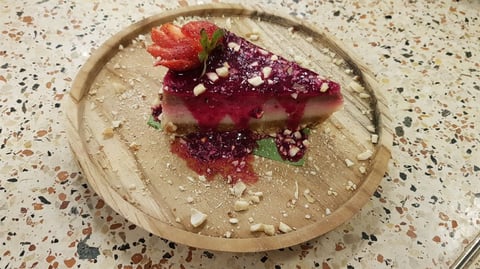 Raw Strawberry Cheesecake