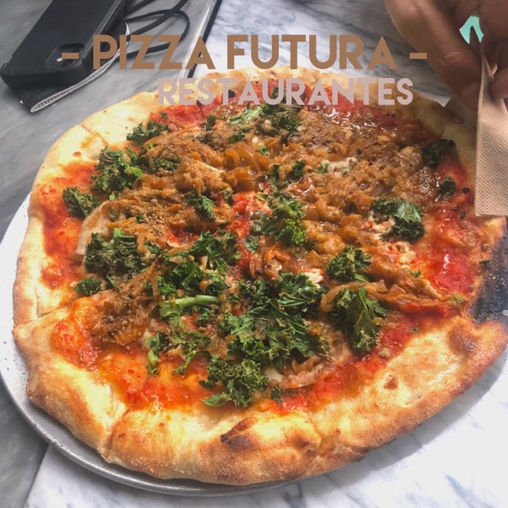 photo of Pizza Futura Pizza Formaggio Cebolla Caramelizada shared by @sunshinenz on  19 May 2021 - review