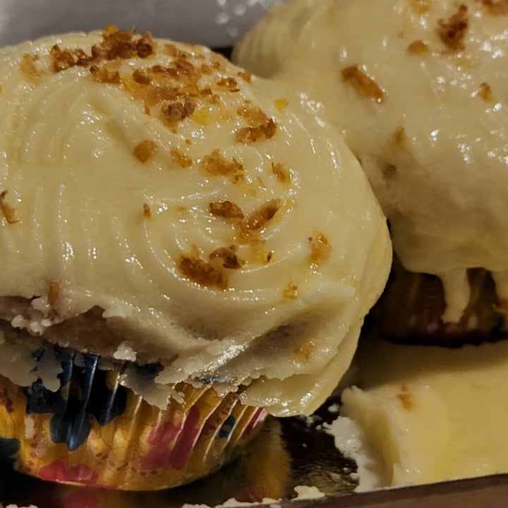 Shirley's Just Vegan Zesty Lemon Cupcake Reviews abillion