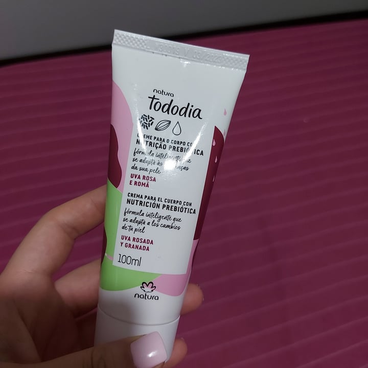 Natura Crema Tododia uva rosa Review | abillion