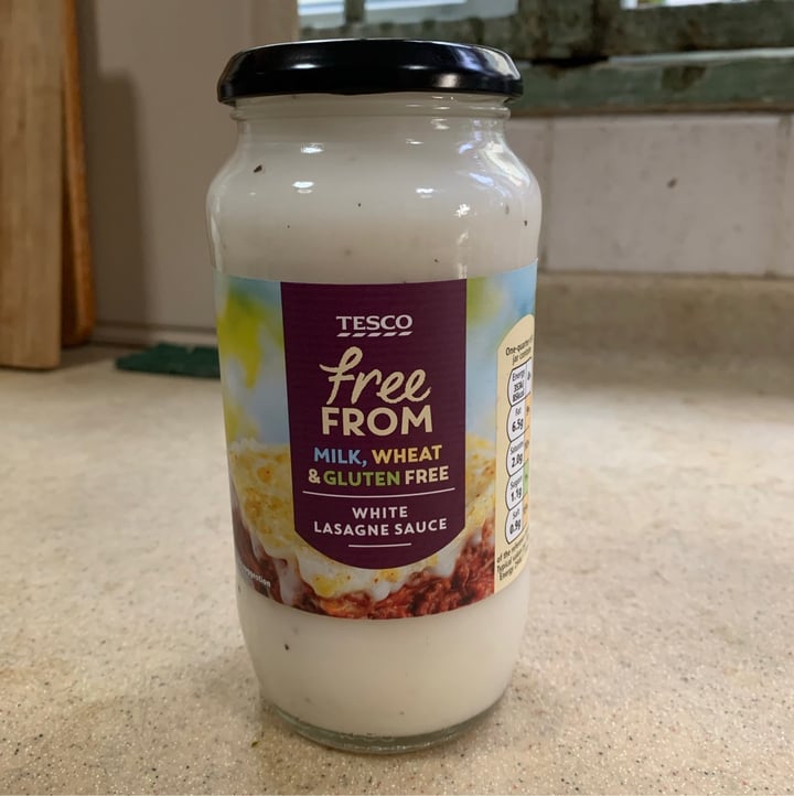 Tesco Vegan White Lasagne Sauce Review | abillion
