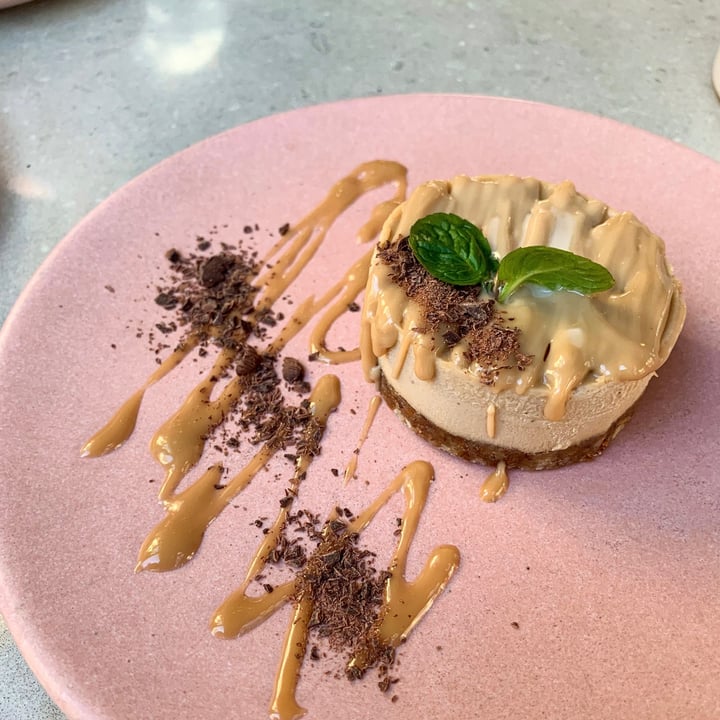 review photo of MudrĂĄ Cheesecake De Dulce De Leche shared by @recettasveganas on 20 Jun 2022 - review