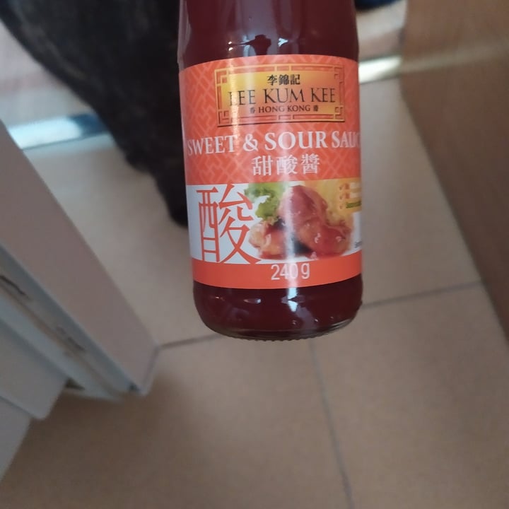 Lee Kum Kee Fine Chili Sauce Review abillion