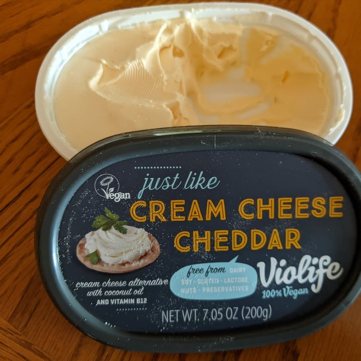 Violife Cream cheese cheddar Review abillion