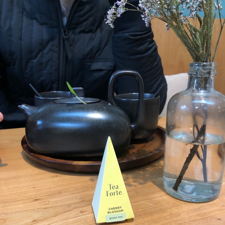 Tea Forte Cherry Blossom Tea Reviews abillion