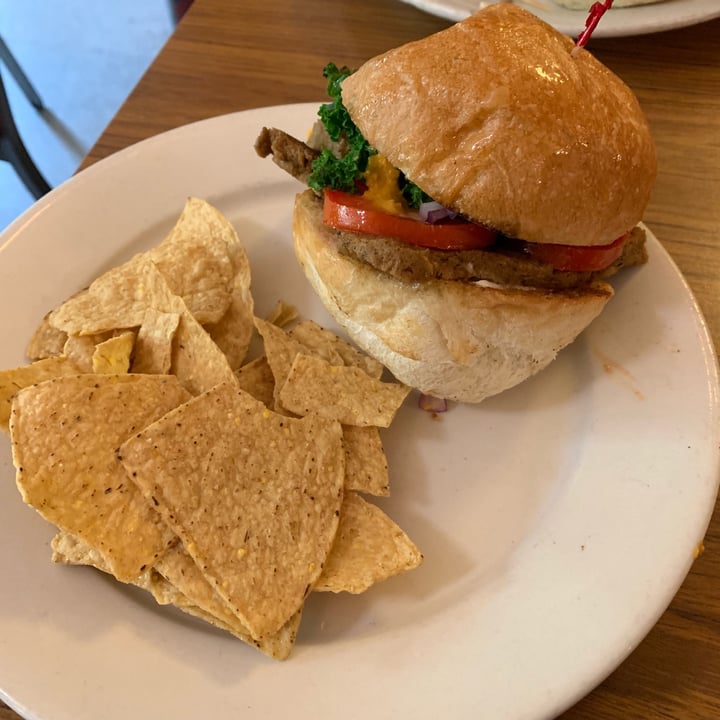 Red Herring Vegetarian Restaurant Urbana, United States Kale Bacun