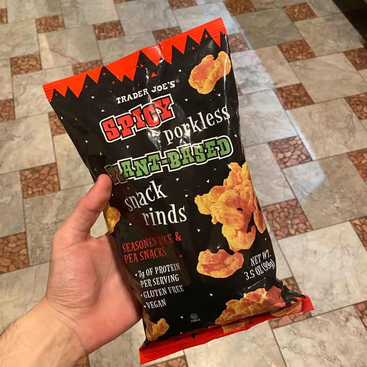 Trader Joe's Spicy porkless plantbased snack rinds Review abillion