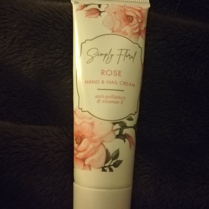 Woolworths Simply Floral rose hand & nail cream Review abillion