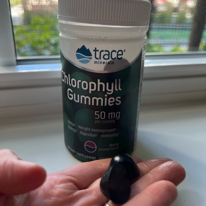 Trace Minerals Chlorophyll Gummies Berry Flavor Review abillion