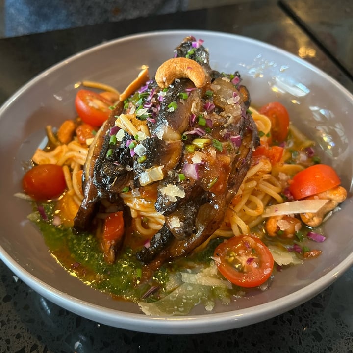 review photo of Free the Robot Portobello Pesto Pasta shared by @goodvibesonly on 30 Mar 2022 - review