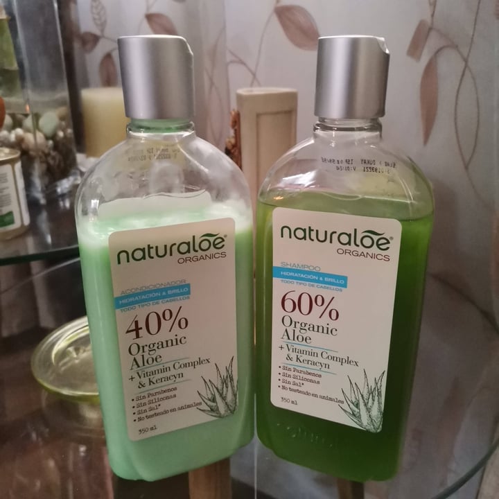 review photo of Naturaloe Organics shampoo y acondicionador todo tipo de cabellos shared by @cosmicas on 25 Aug 2021 - review