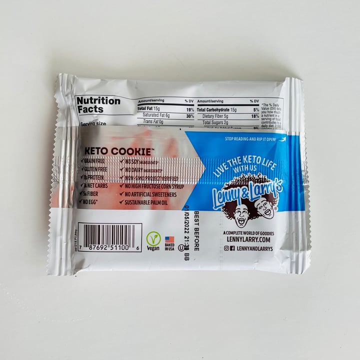 photo of Lenny & Larry’s Keto Cookie Chocolate Chip shared by @gabba on  24 Aug 2021 - review
