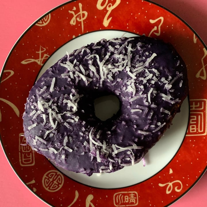 Joughnuts Doughnuts Ube Coconut Doughnut Review abillion