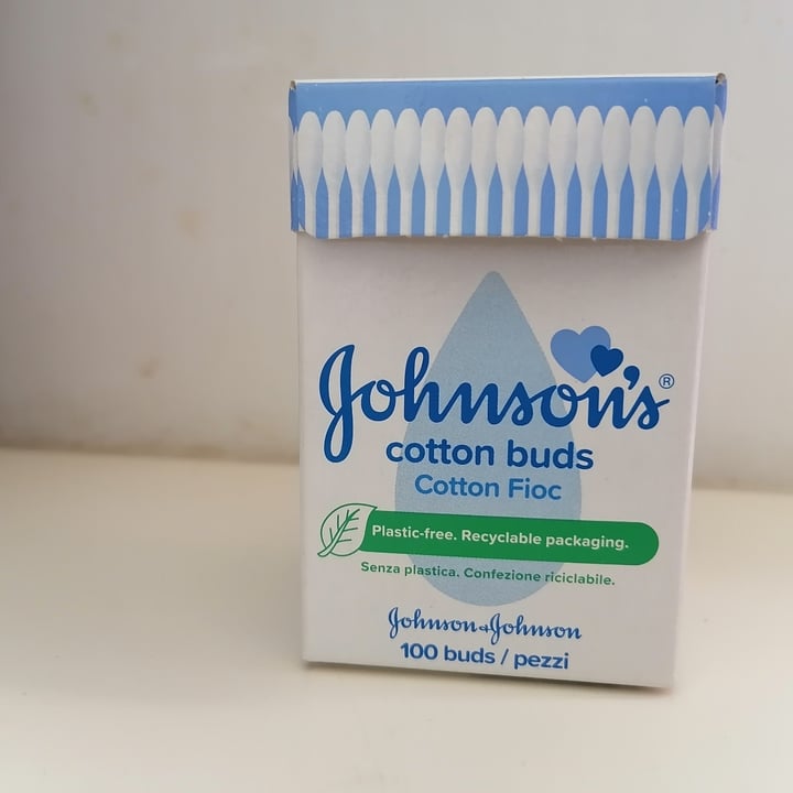 Johnson & Johnson Cotton buds Review abillion