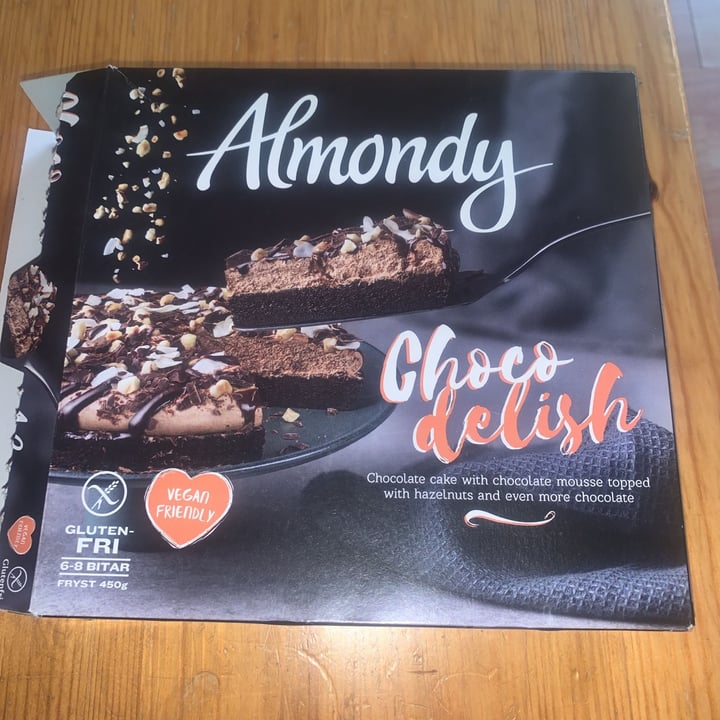 photo of Almondy Choco delish shared by @karoliinaahh on  30 Apr 2020 - review