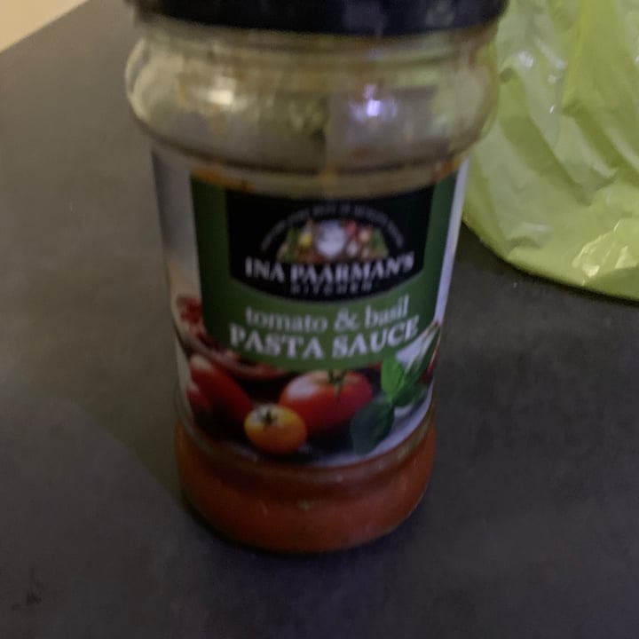Ina Paarman’s Kitchen Tomato and Basil Pasta Sauce Review abillion