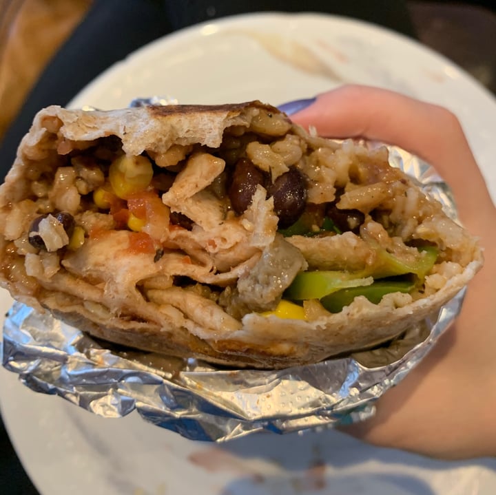 Mucho Burrito Fresh Mexican Grill Beyond Meat Burrito Reviews abillion