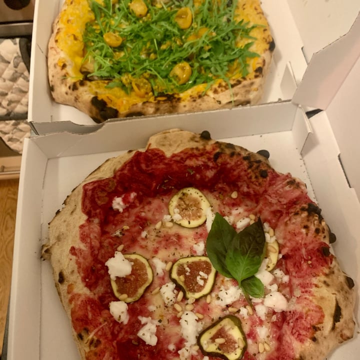 Wolke Neubau, Wien, Austria Pizza Rosa / Pizza Arancione Review abillion