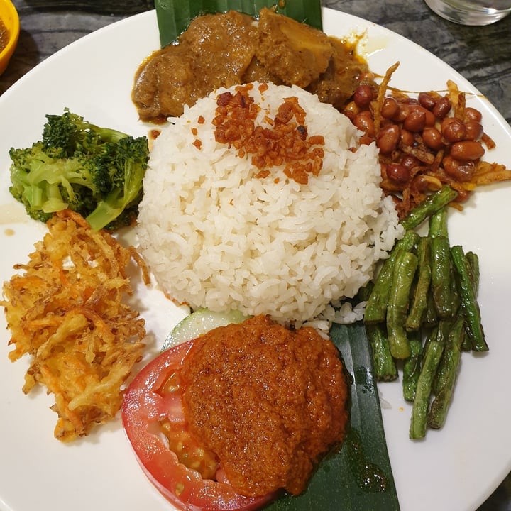 Warung Ijo Rochor Singapore Nasi Lemak Rendang Review Abillion