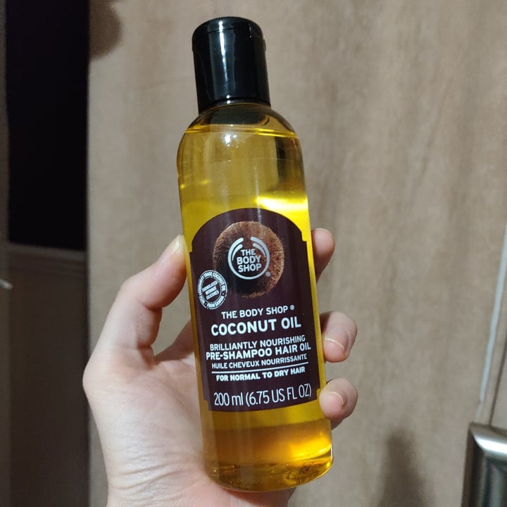 The Body Shop Coconut oil preshampoo hair oil Review abillion