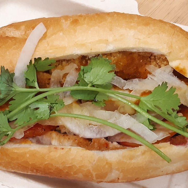 The Vegan Garden Khu Phố Mỹ Khánh 4, Vietnam Vegan Garden's banh mi Review abillion