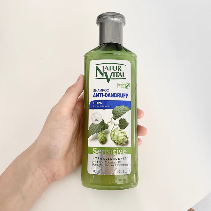 NaturVital Vegan Anti dandruff Shampoo Review abillion