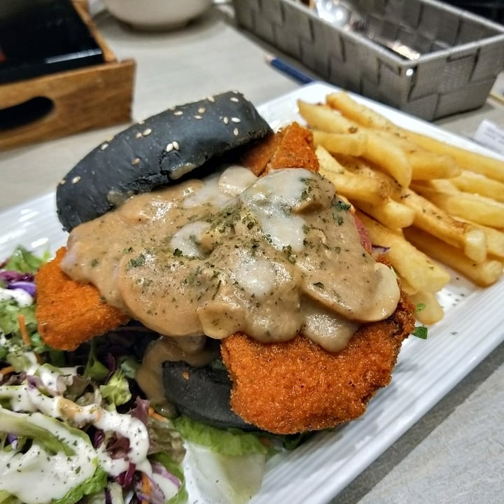 Flavours by Saute Downtown Core, Singapore King Oyster Patty With Swiss