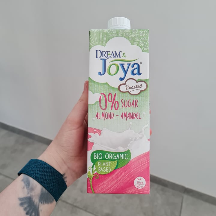 Dream & Joya Roasted Almond Milk Review abillion