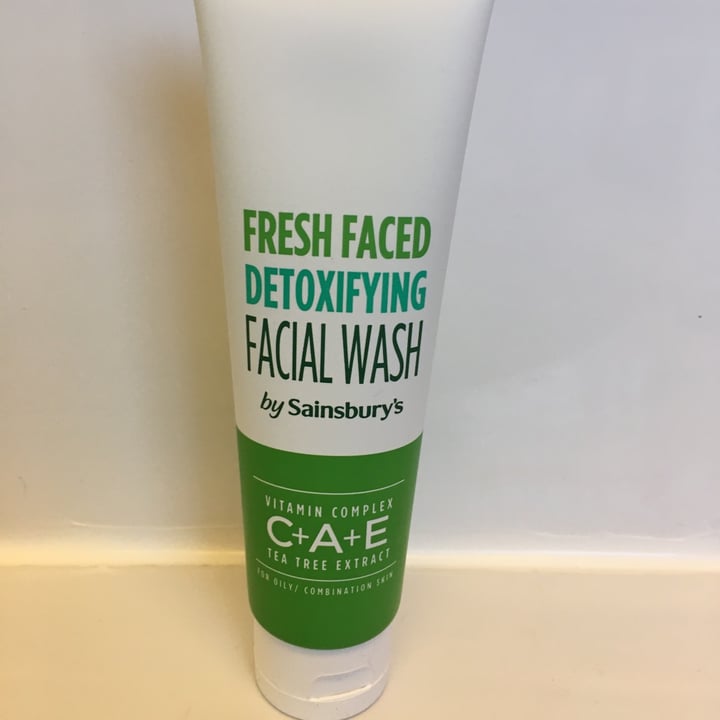 Sainsbury’s Fresh faced detoxifying facial wash Review abillion