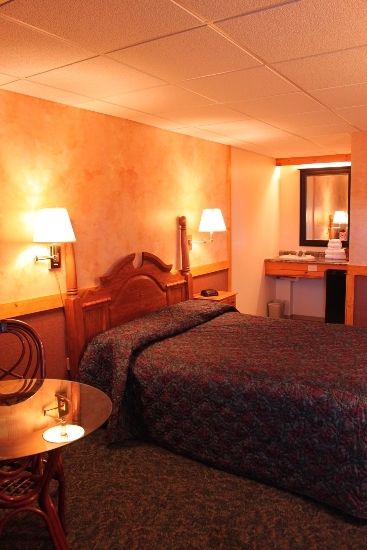 Motel room at Algoma Motel, Wawa, Ontario, Canada