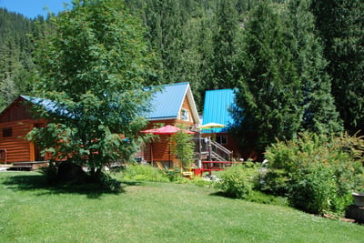 Griffin Lake Cabins | Cabin/Cottage Rentals | Revelstoke, BC photo 4