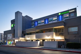 Holiday Inn Express & Suites Los Angeles Downtown West, an IHG Hotel
